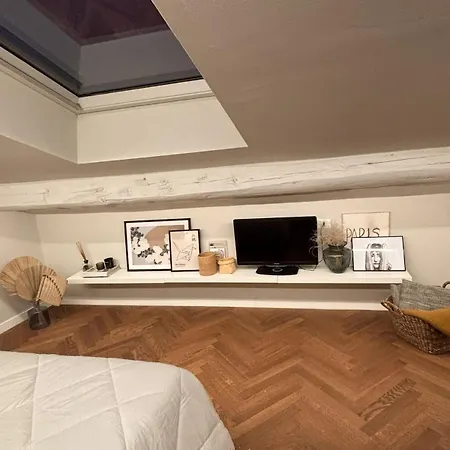 Apartment Bb